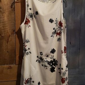 Med long Miss Look maxi cotton blend dress w/ a pocket.Made in China with care.